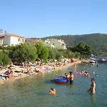 Grubisic * Grebaštica