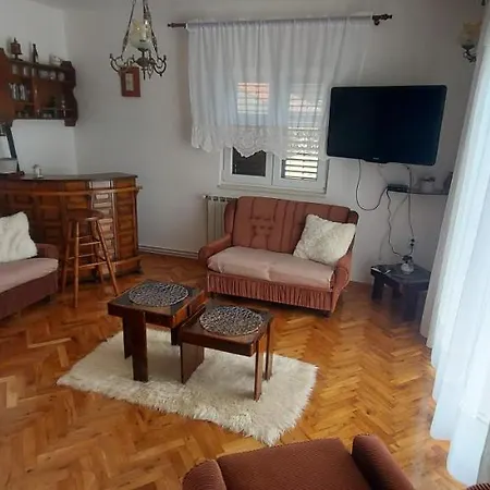 Apartment Grubisic